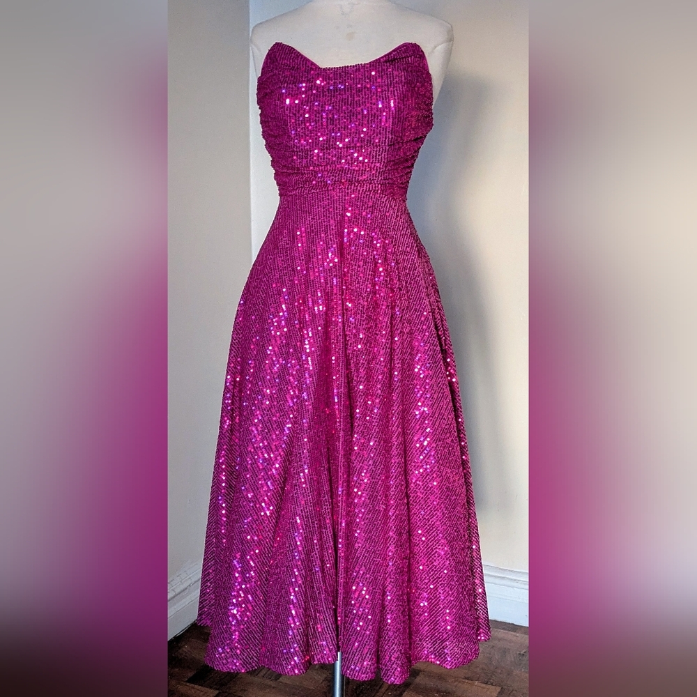 FAERIESTY Pink Strapless Sequin Midi Dress Size S